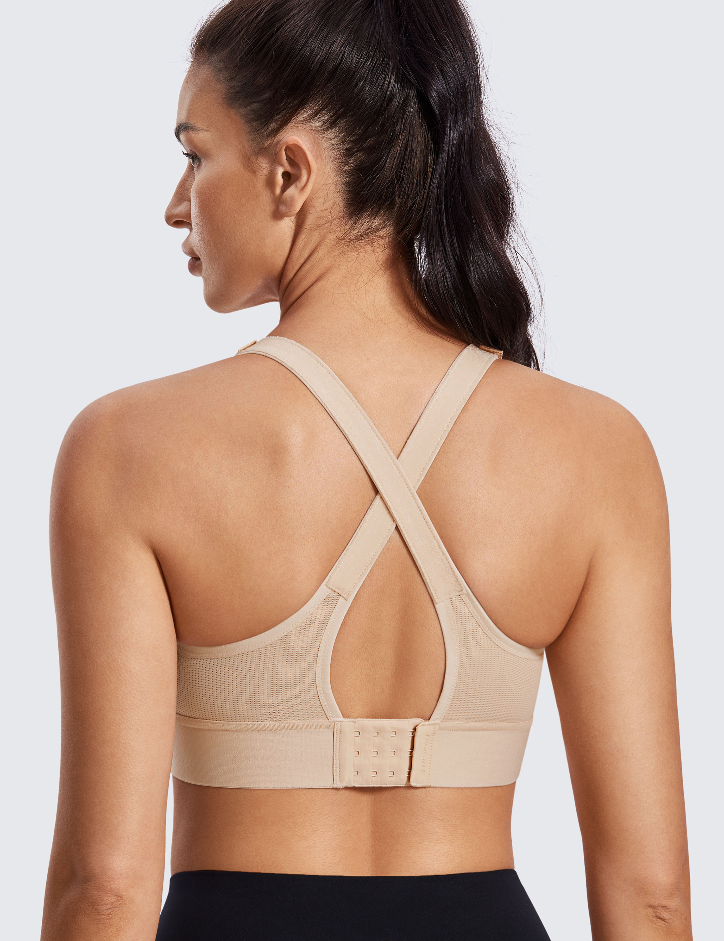 4 Supportive Sports Bra Tops for Big Busts