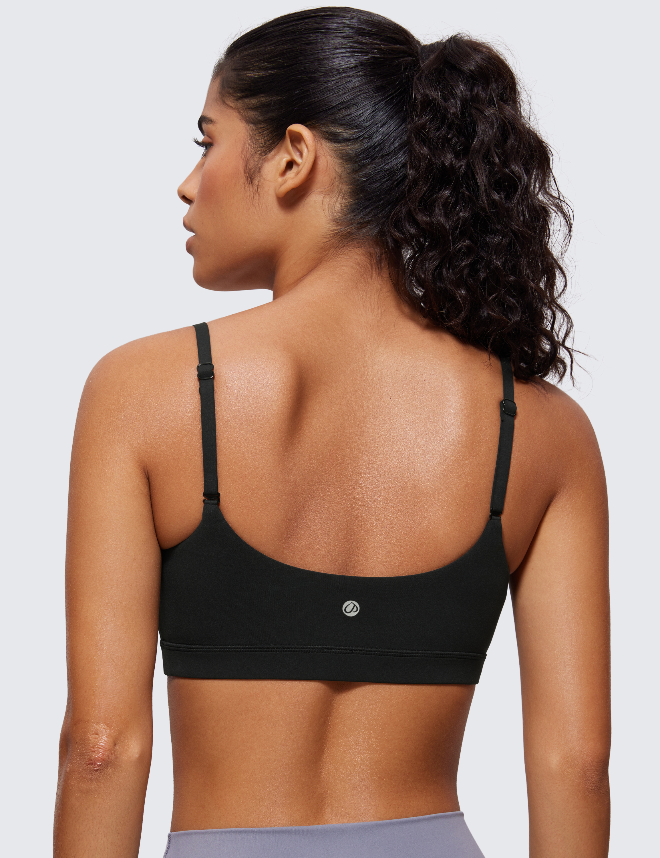 CRZ YOGA Women's Strappy Sports Yoga Bra Full Coverage Padded Workout Sexy  Back 