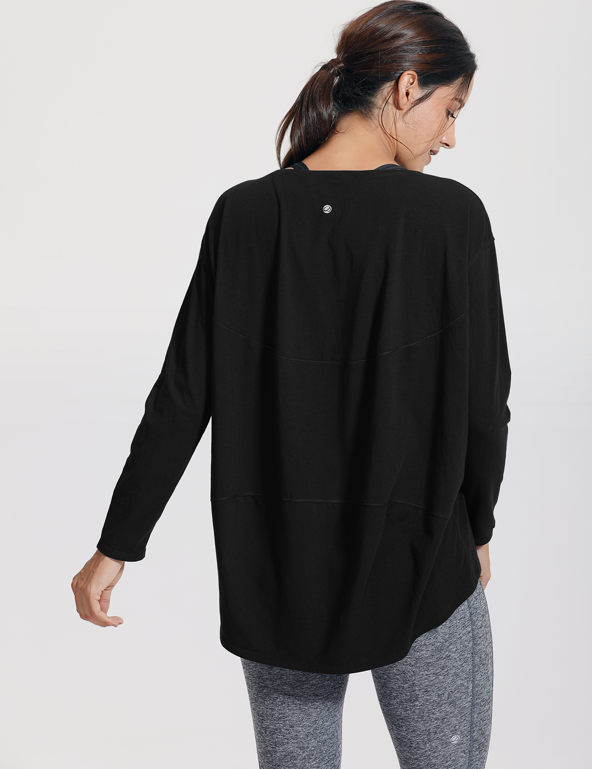 nike women's yoga long sleeve shirt